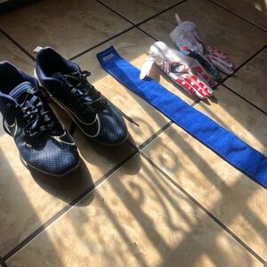 Nike Men's Black and Blue Athletic Shoes